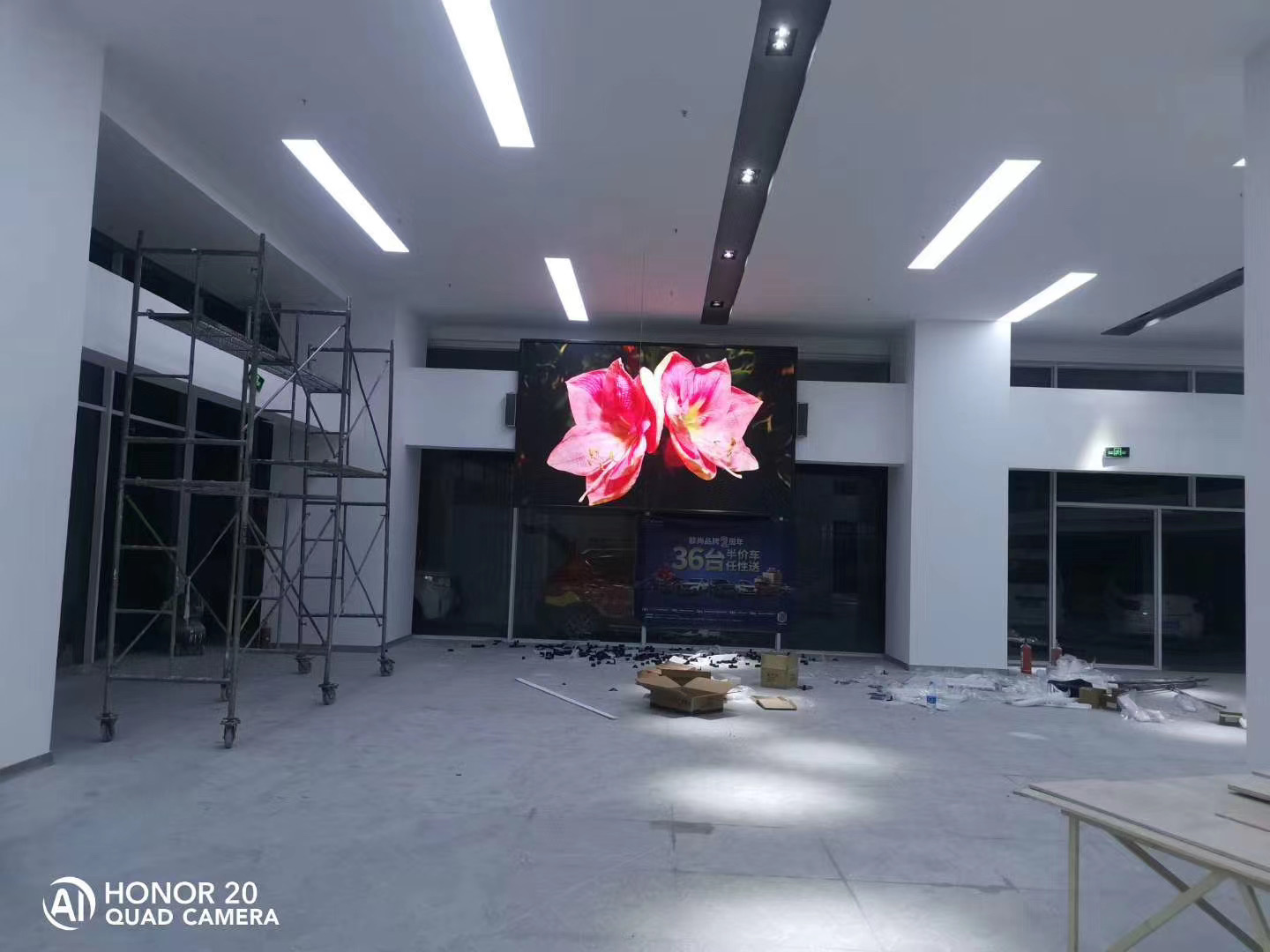 宜宾某4s店 P2.5室内全彩